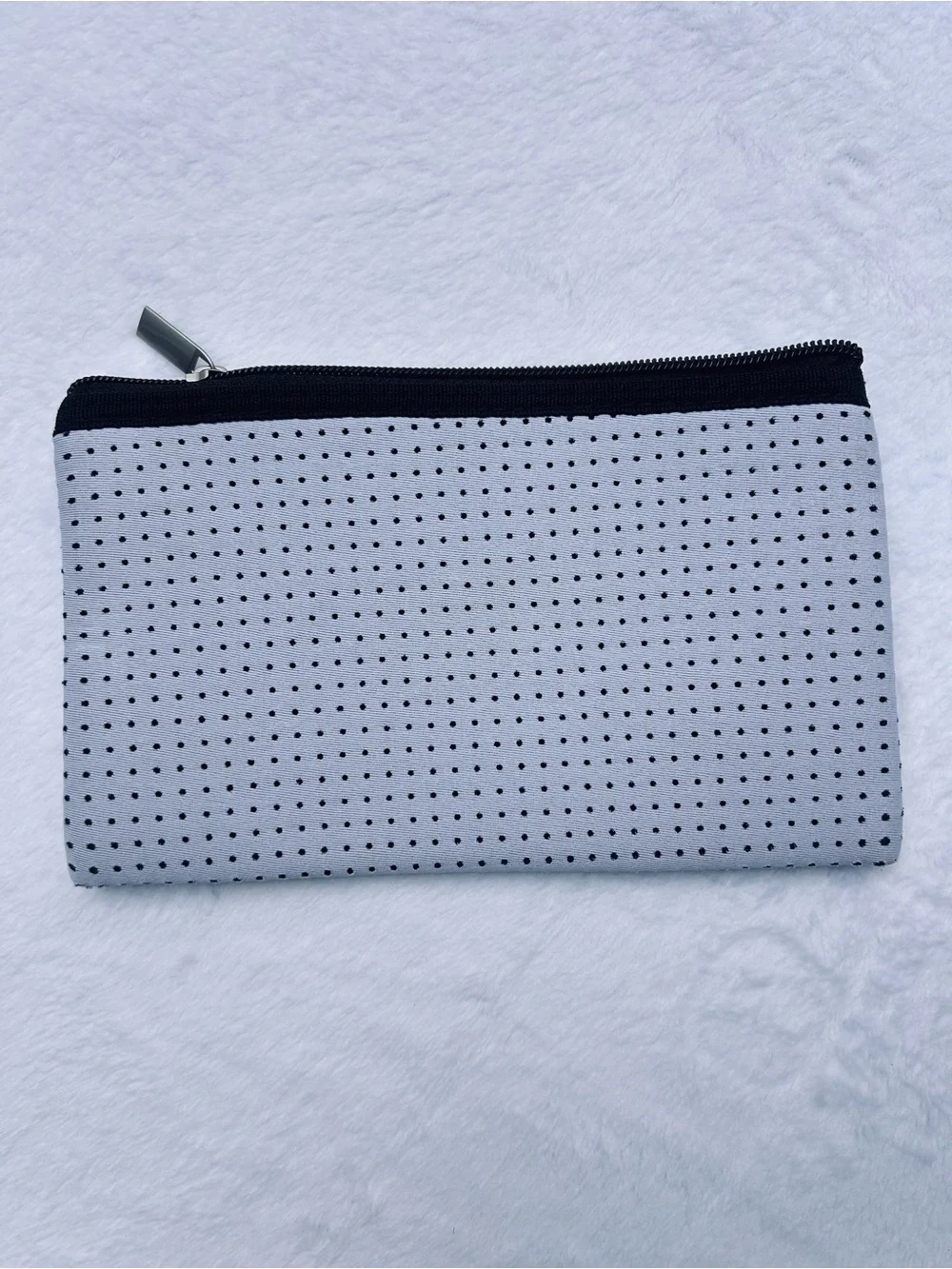 MAYAMAR Tote Bag Set Womens Light Gray Silver Perforated Rope Handles Hang Tag